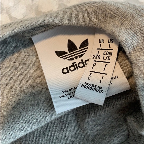 Adidas tee - Picture 2 of 2